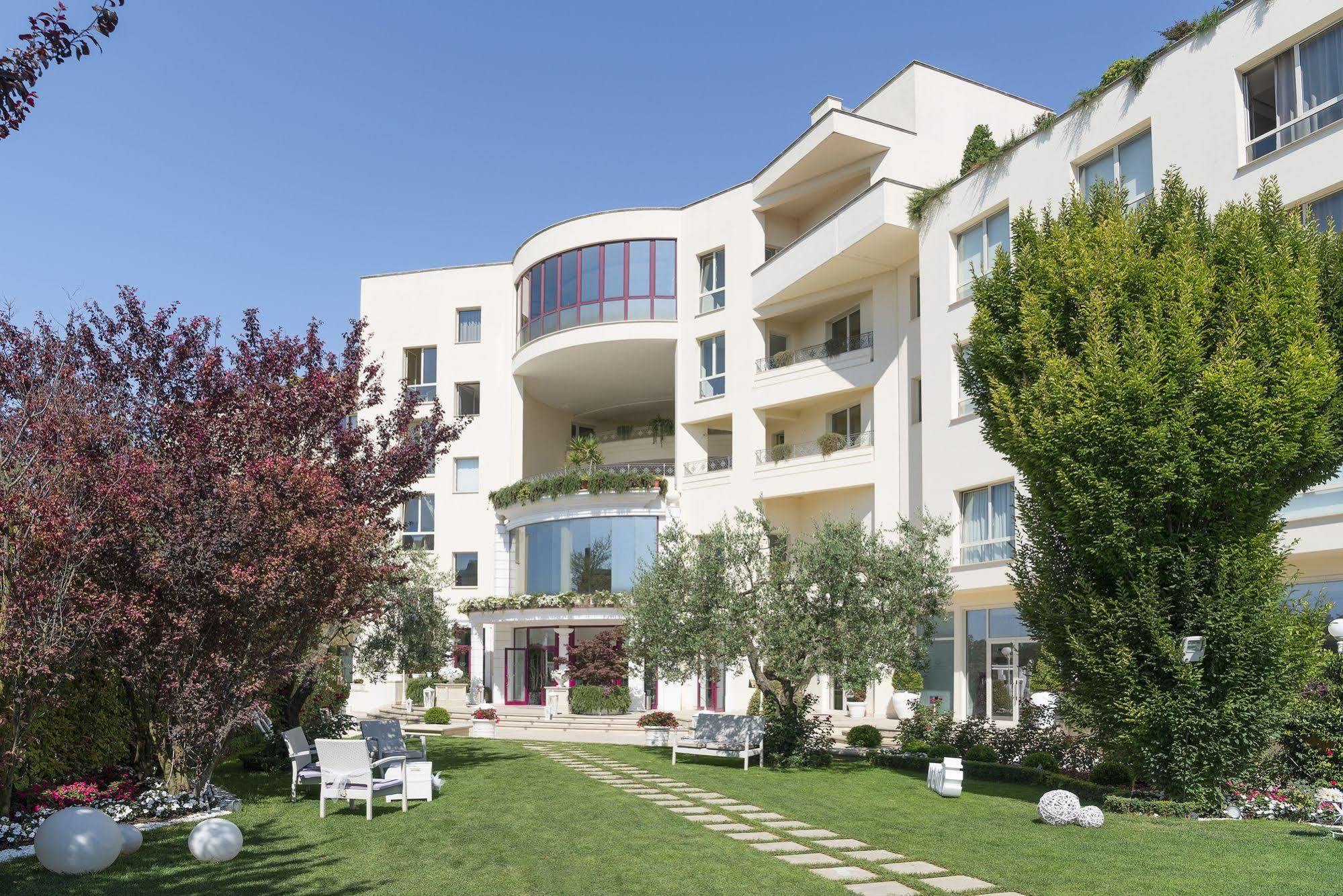 Grand Hotel Biffy Ariano Irpino Esterno foto